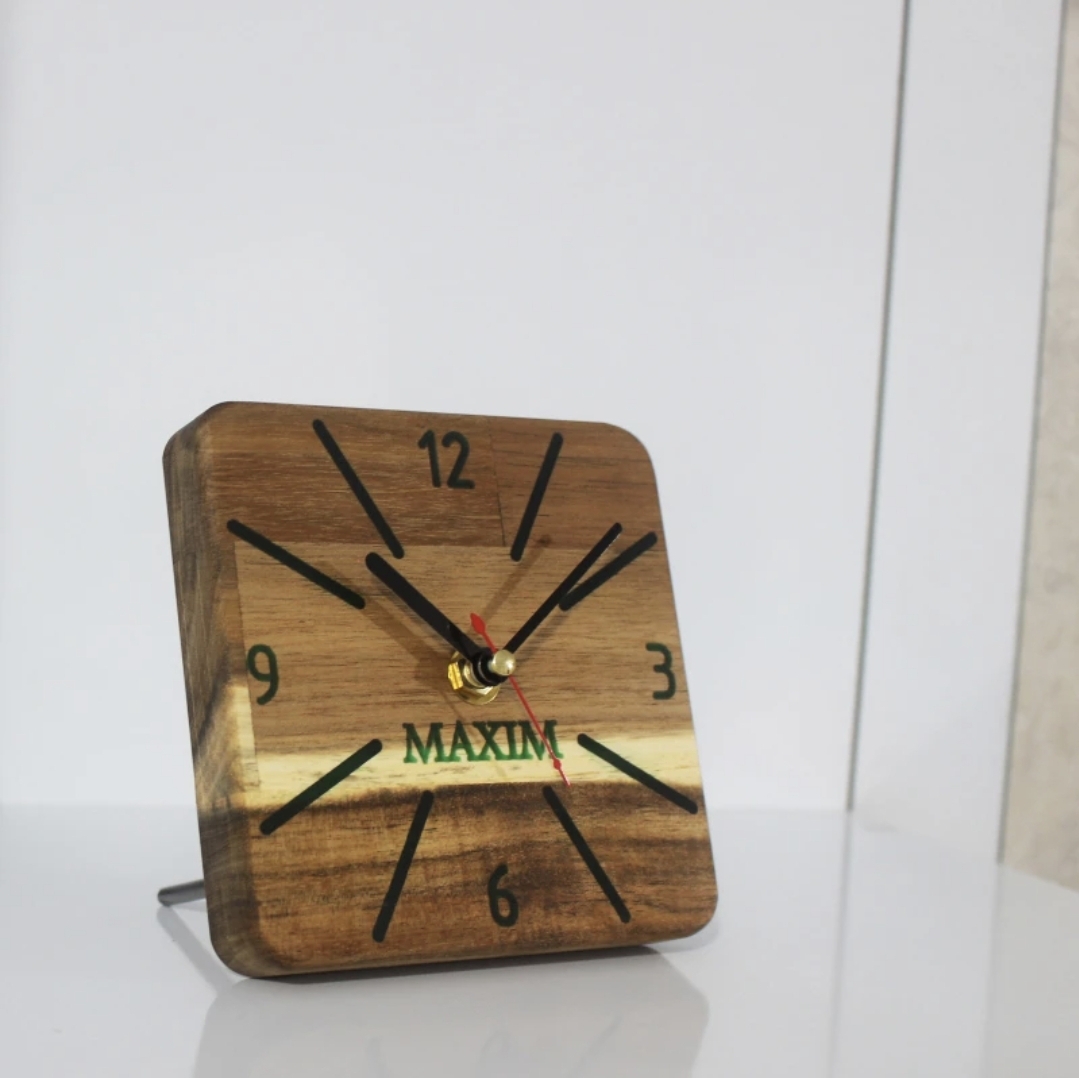 ساعت رومیزی چوبی موتور آرامگرد و بی صدا